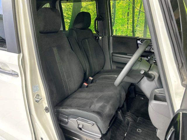 HONDA N BOX CUSTOM 2021 Image 31