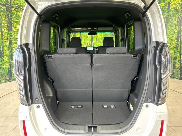 HONDA N BOX CUSTOM 2021 Image 31