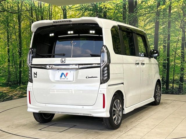 HONDA N BOX CUSTOM 2021 Image 31