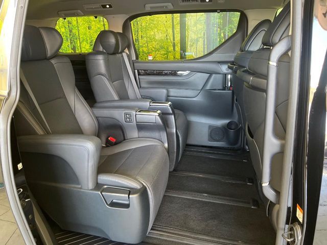 TOYOTA ALPHARD 2023 Image 31