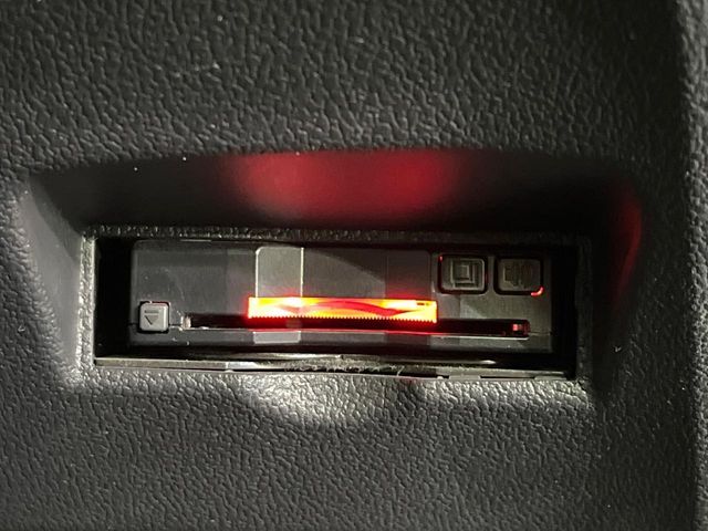 TOYOTA PRIUS 2016 Image 31