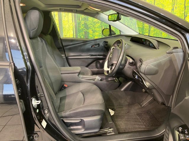 TOYOTA PRIUS 2016 Image 31