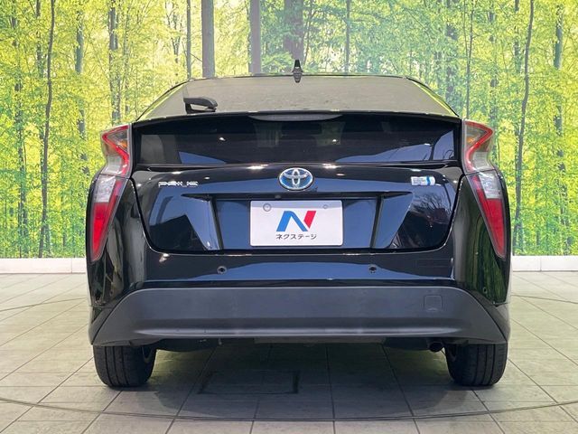 TOYOTA PRIUS 2016 Image 31