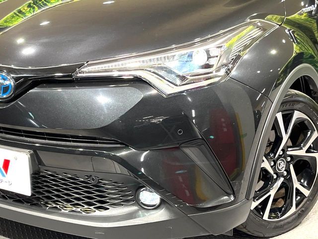 TOYOTA C-HR 2018 Image 31