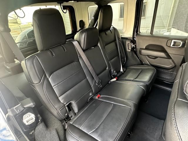 JEEP WRANGLER UNLIMI 2023 Image 31