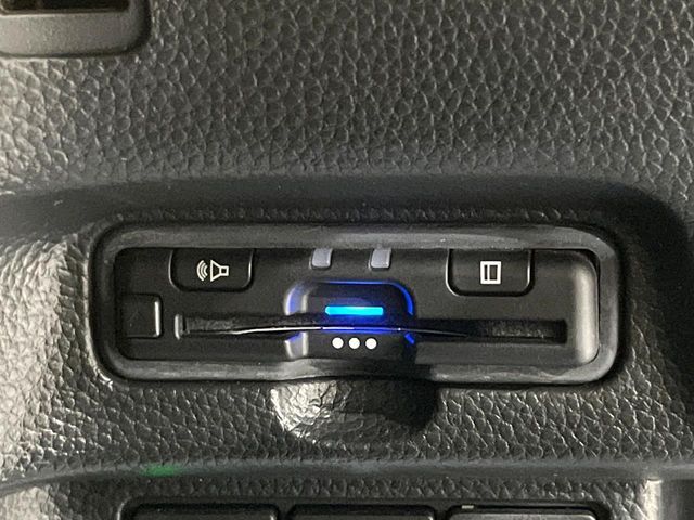 HONDA N BOX CUSTOM 2021 Image 31