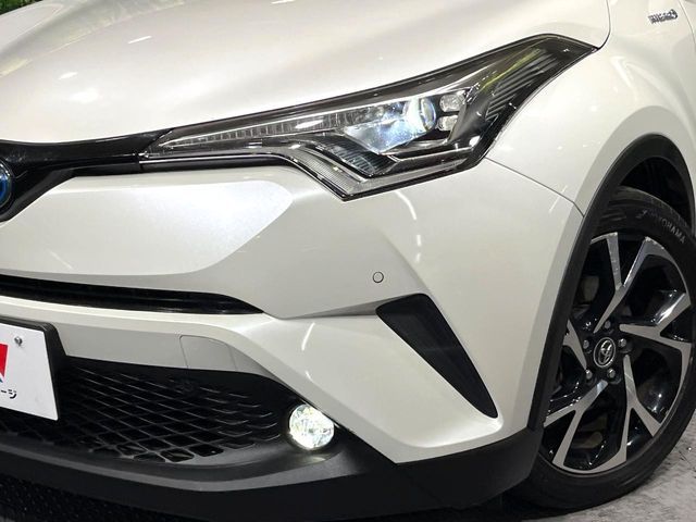 TOYOTA C-HR 2017 Image 31