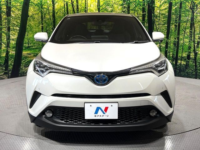 TOYOTA C-HR 2017 Image 31