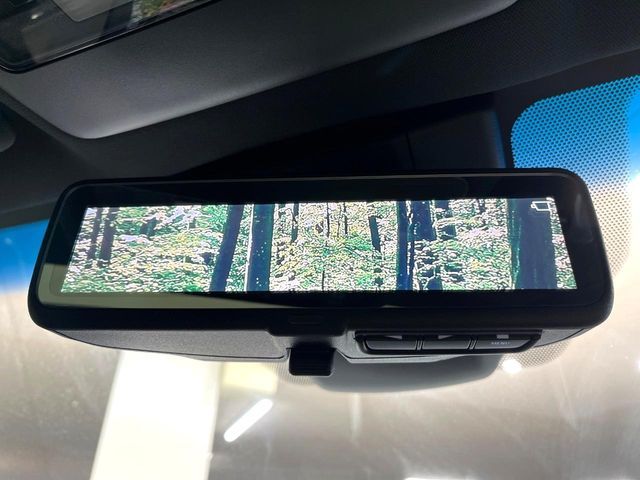 TOYOTA CROWN SEDAN HYBRID 2018 Image 31