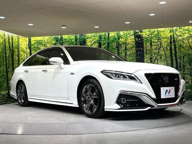 TOYOTA CROWN SEDAN HYBRID 2018 Image 31