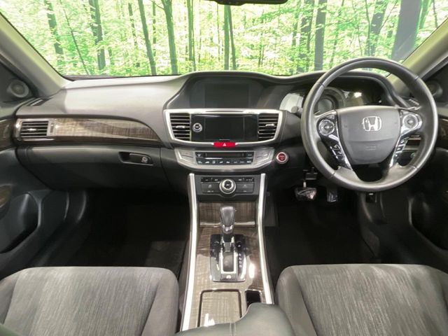HONDA ACCORD HYBRID 2013 Image 31