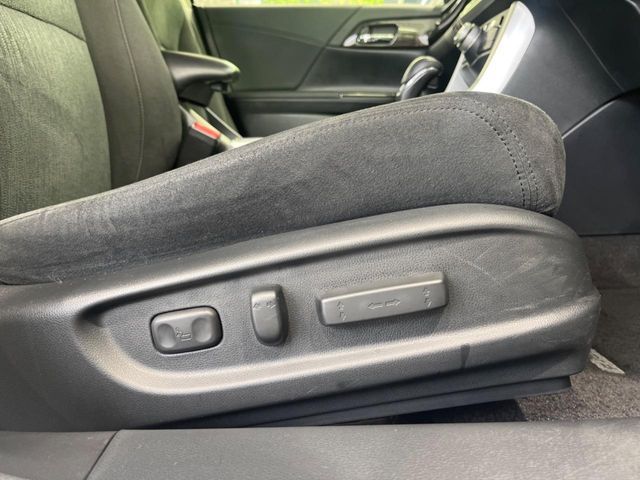 HONDA ACCORD HYBRID 2013 Image 31