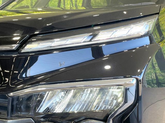 TOYOTA VOXY HYBRID 2023 Image 31