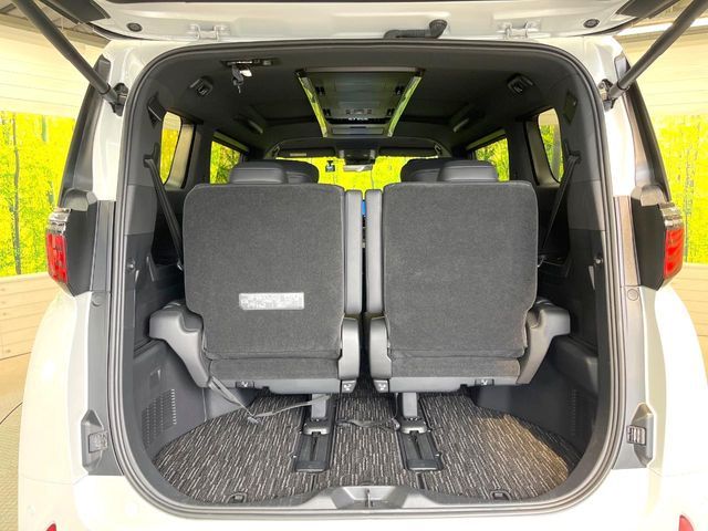 TOYOTA ALPHARD HYBRID 2024 Image 31