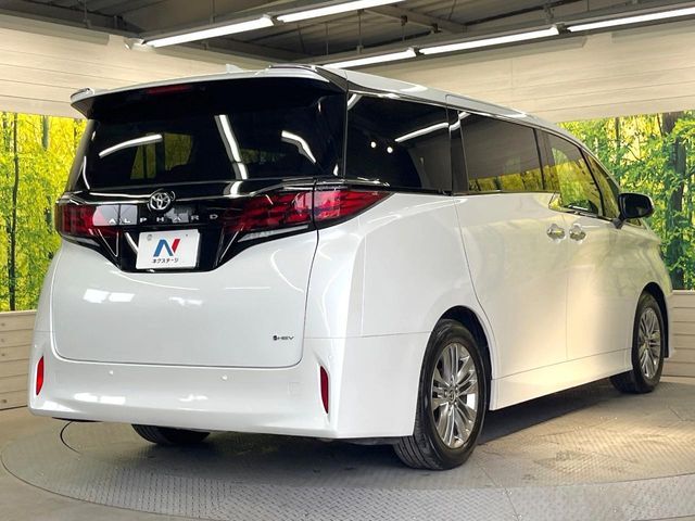 TOYOTA ALPHARD HYBRID 2024 Image 31