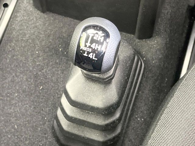 SUZUKI JIMNY 4WD 2025 Image 31