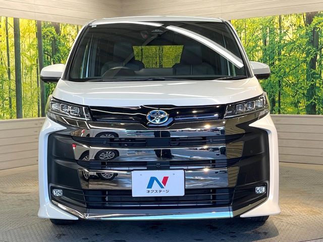 TOYOTA NOAH HYBRID 2023 Image 31