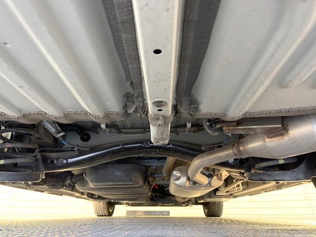 TOYOTA NOAH HYBRID 2023 Image 31