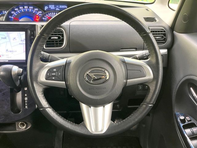 DAIHATSU TANTO CUSTOM 2016 Image 31