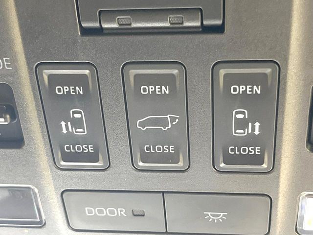 TOYOTA ALPHARD 2025 Image 31