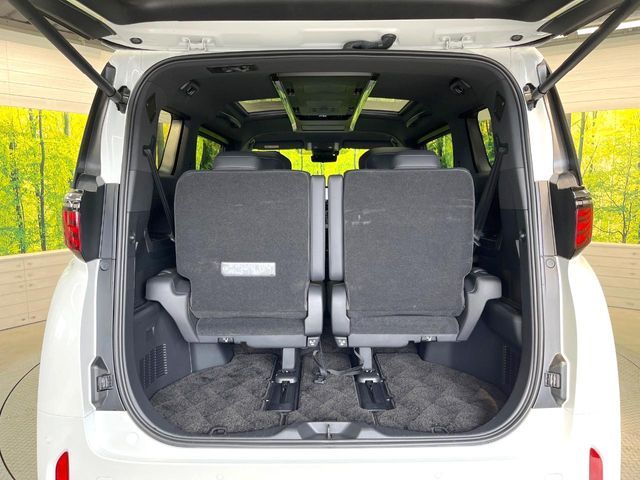 TOYOTA ALPHARD 2025 Image 31