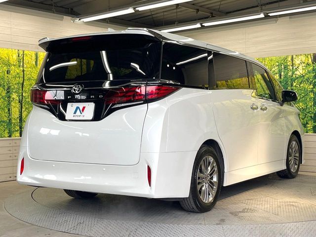 TOYOTA ALPHARD 2025 Image 31