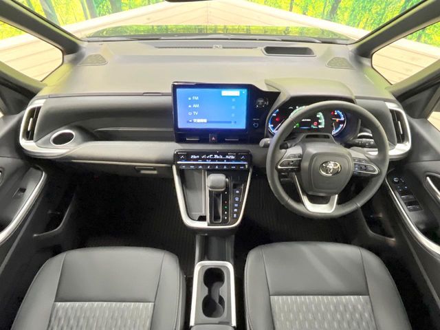 TOYOTA NOAH HYBRID 2025 Image 31