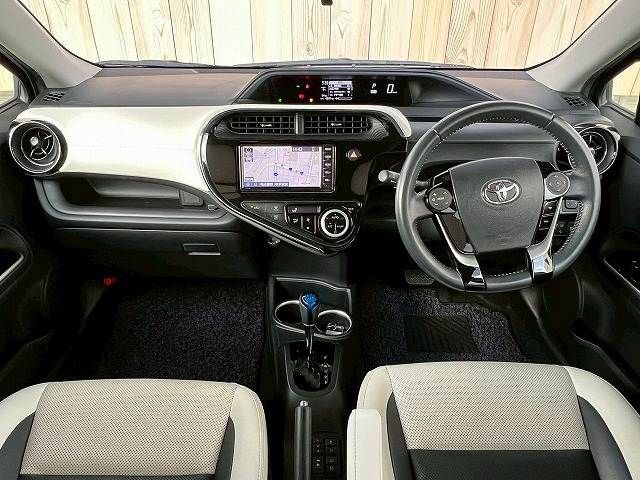 TOYOTA AQUA 2018 Image 31