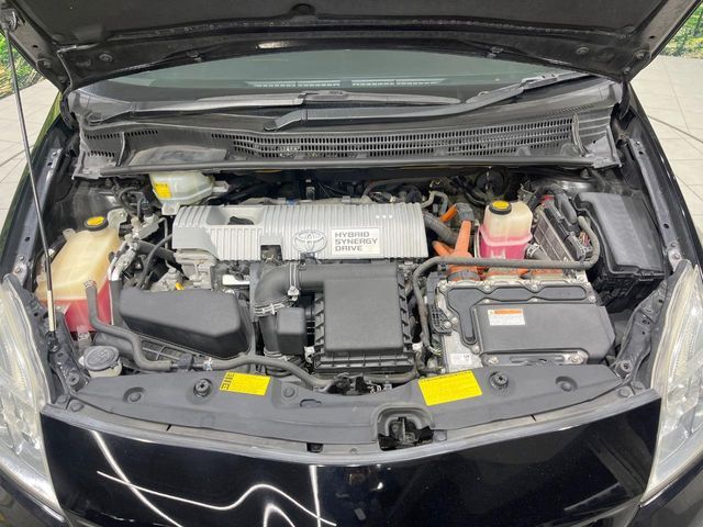 TOYOTA PRIUS 2012 Image 31