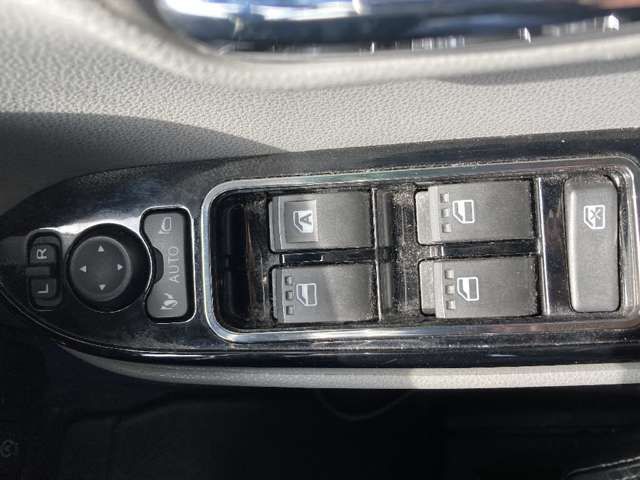 DAIHATSU TANTO CUSTOM 4WD 2019 Image 31