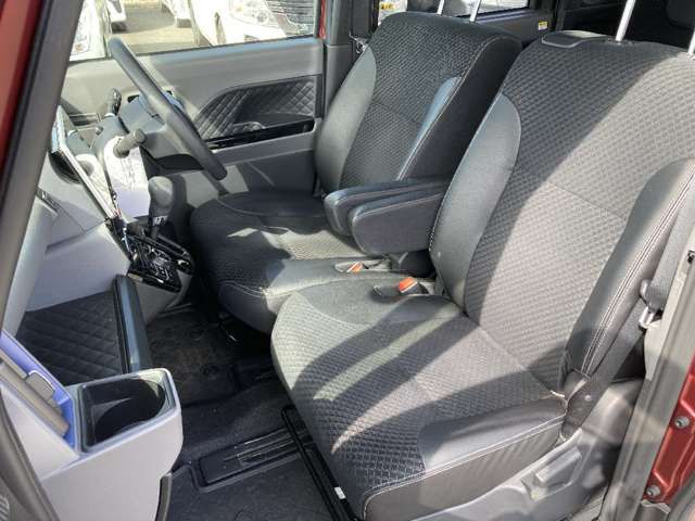 DAIHATSU TANTO CUSTOM 4WD 2019 Image 31