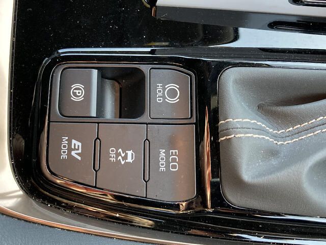 TOYOTA ALPHARD HYBRID 4WD 2025 Image 31