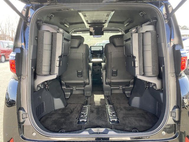 TOYOTA ALPHARD HYBRID 4WD 2025 Image 31