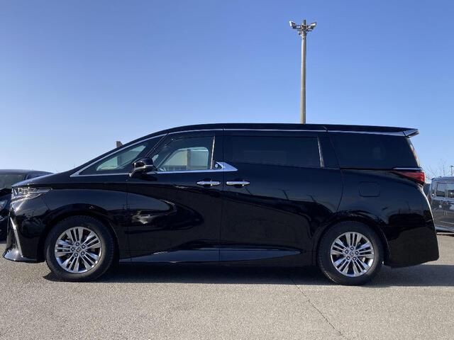 TOYOTA ALPHARD HYBRID 4WD 2025 Image 31