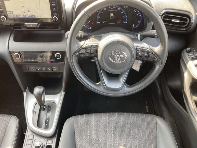 TOYOTA YARIS CROSS HYBRID 2023 Image 31