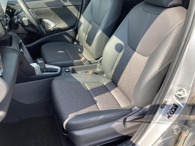 TOYOTA YARIS CROSS HYBRID 2023 Image 31