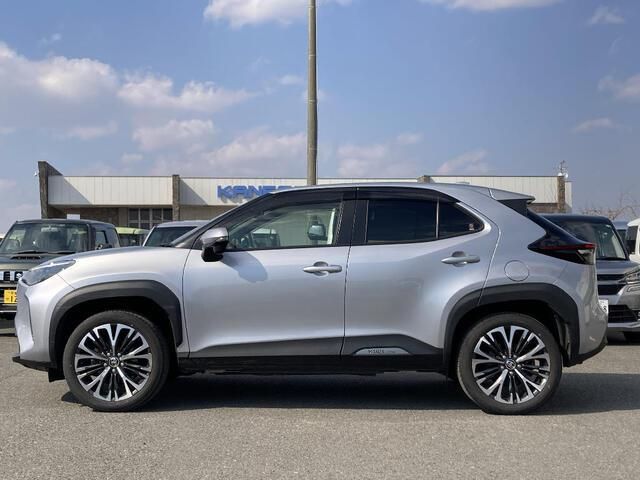 TOYOTA YARIS CROSS HYBRID 2023 Image 31