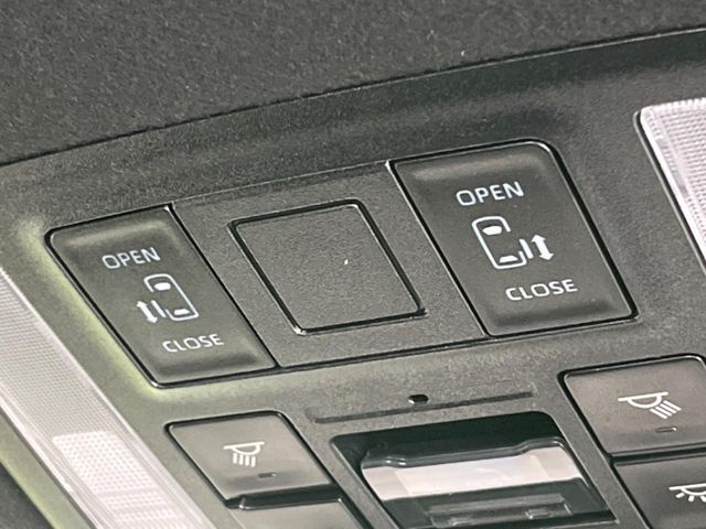 TOYOTA NOAH HYBRID 2023 Image 31