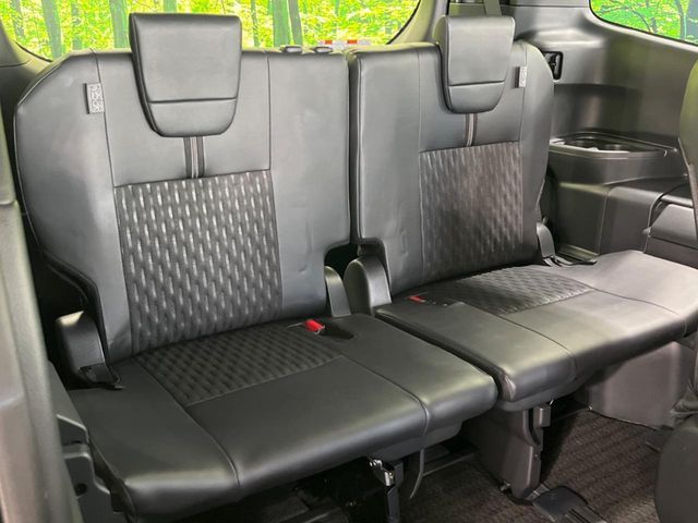 TOYOTA NOAH HYBRID 2023 Image 31