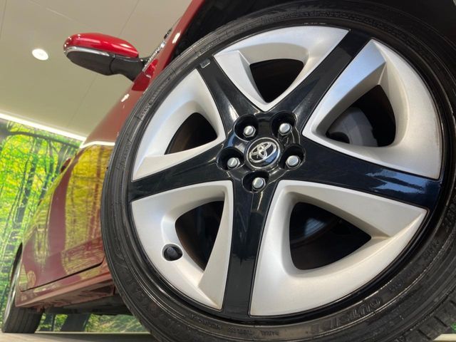 TOYOTA PRIUS PHV 2017 Image 31