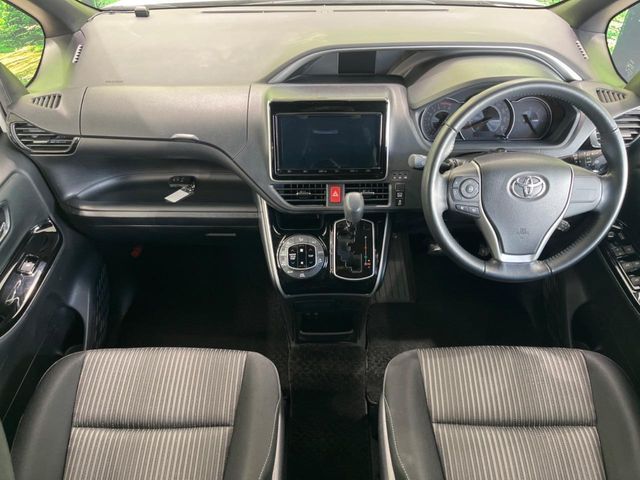 TOYOTA VOXY 2019 Image 31