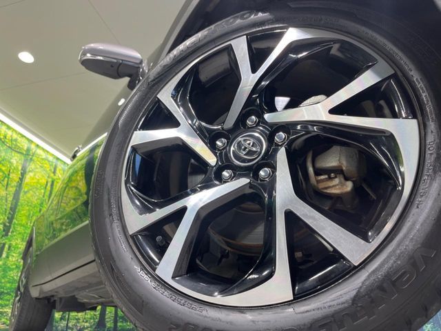 TOYOTA C-HR 2019 Image 31