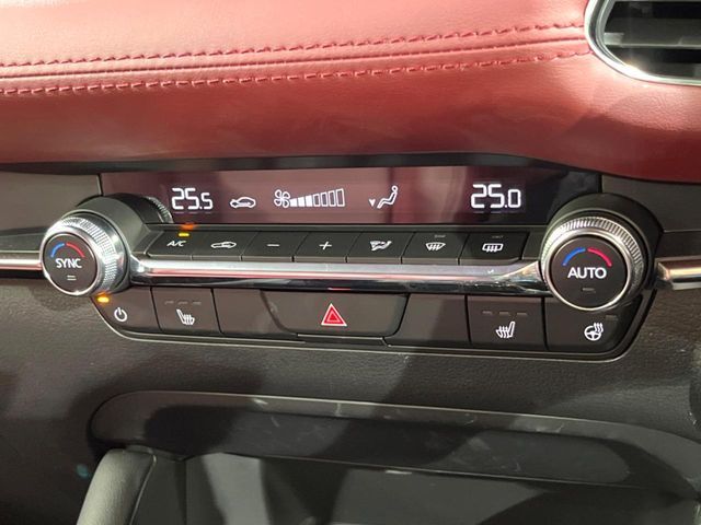 MAZDA 3 FASTBACK 2025 Image 31