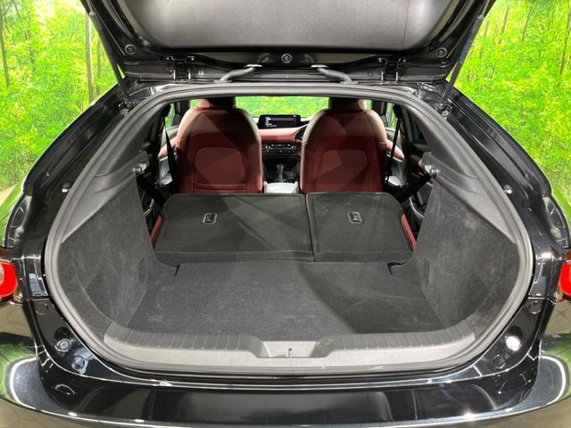 MAZDA 3 FASTBACK 2025 Image 31