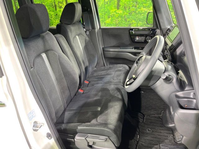 HONDA N BOX CUSTOM 2023 Image 31