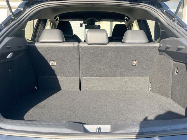 TOYOTA C-HR 2017 Image 31