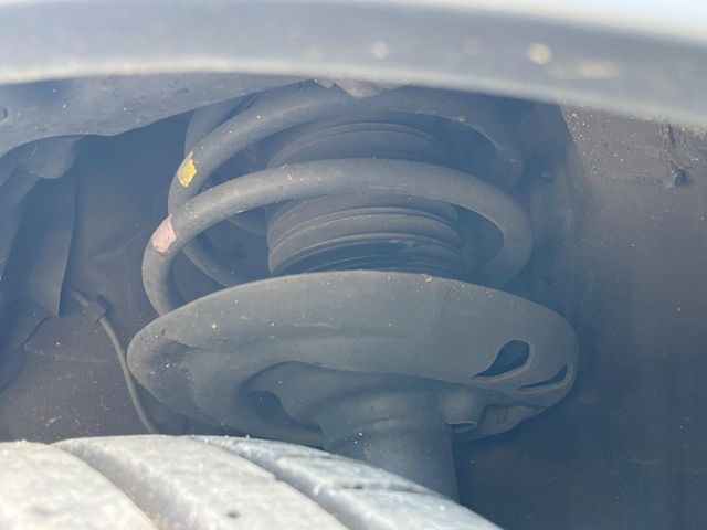 TOYOTA C-HR 2017 Image 31