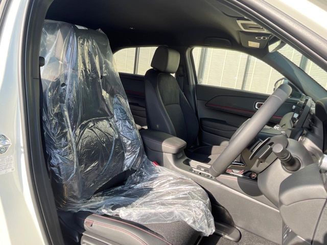 HONDA VEZEL E:HEV 2025 Image 31