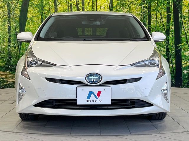 TOYOTA PRIUS 2017 Image 31