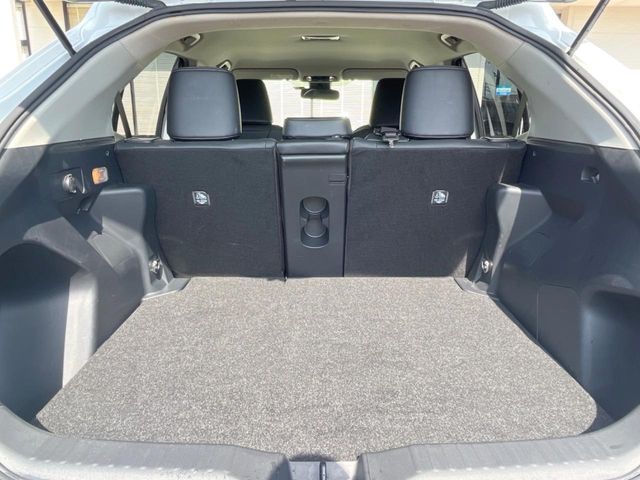 TOYOTA YARIS CROSS HYBRID 2022 Image 31